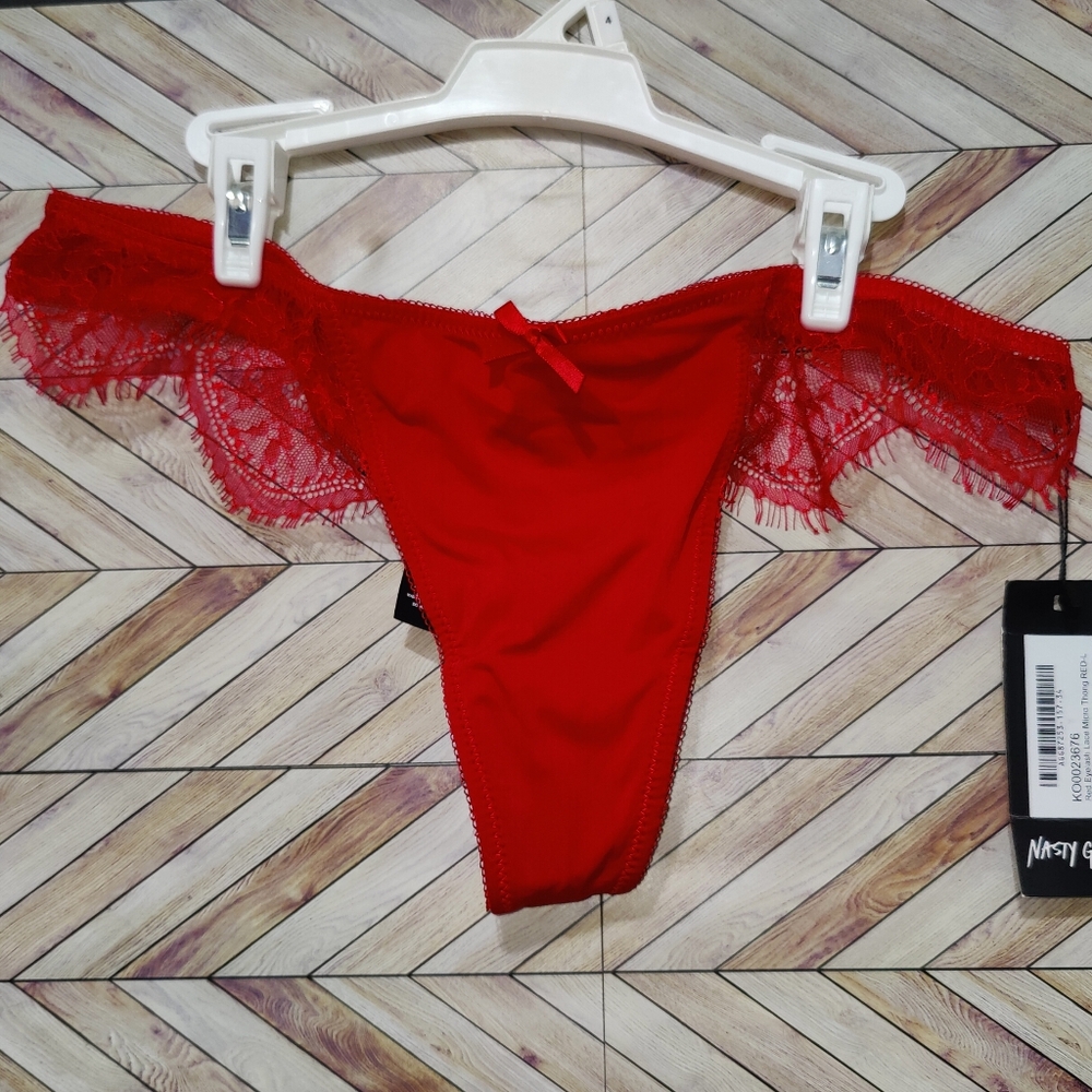 Nasty Gal Thong - L